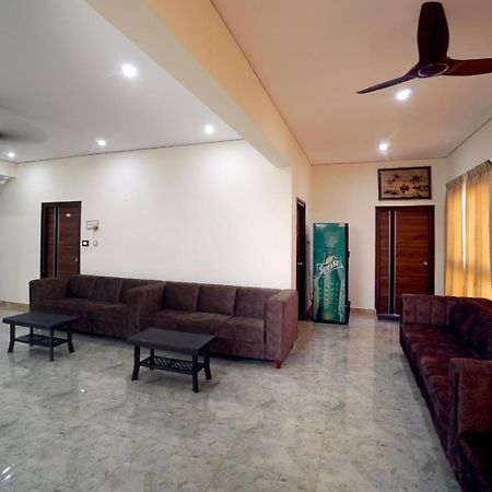 Hotel Kcg Residency à Mysore Extérieur photo