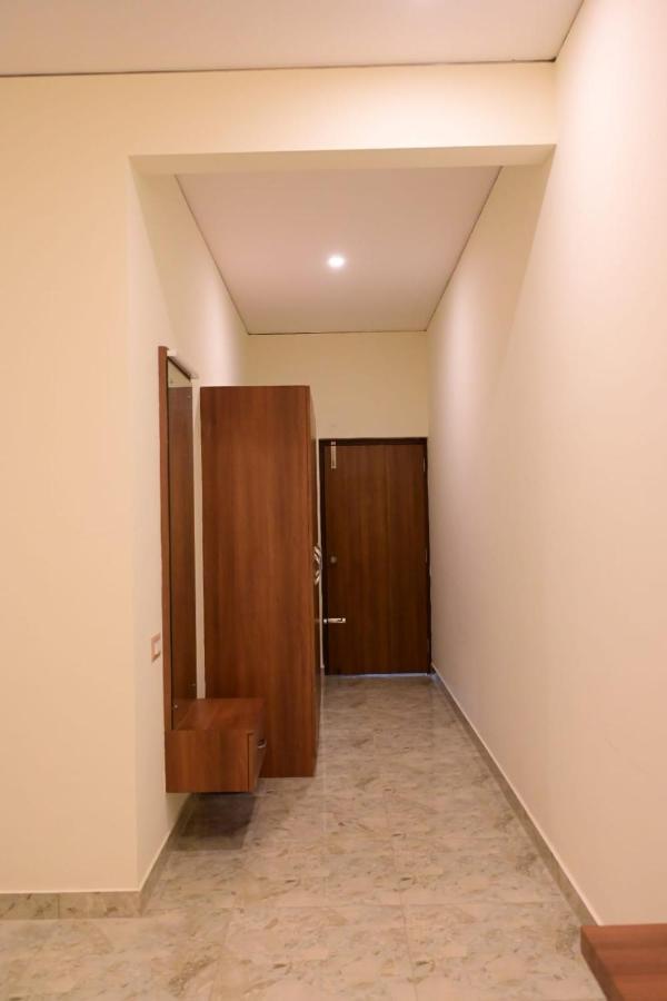 Hotel Kcg Residency à Mysore Extérieur photo