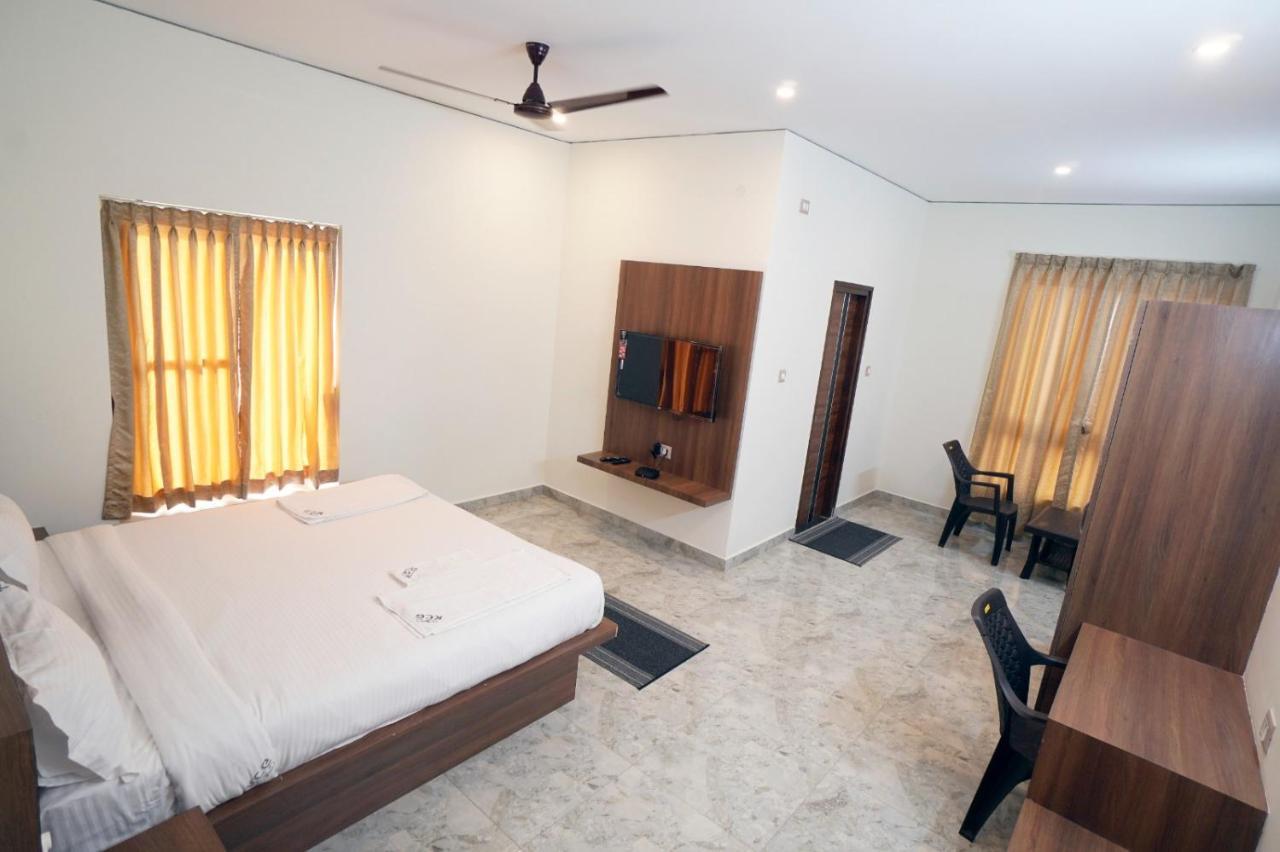 Hotel Kcg Residency à Mysore Extérieur photo