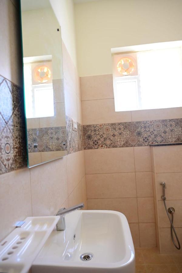 Hotel Kcg Residency à Mysore Extérieur photo