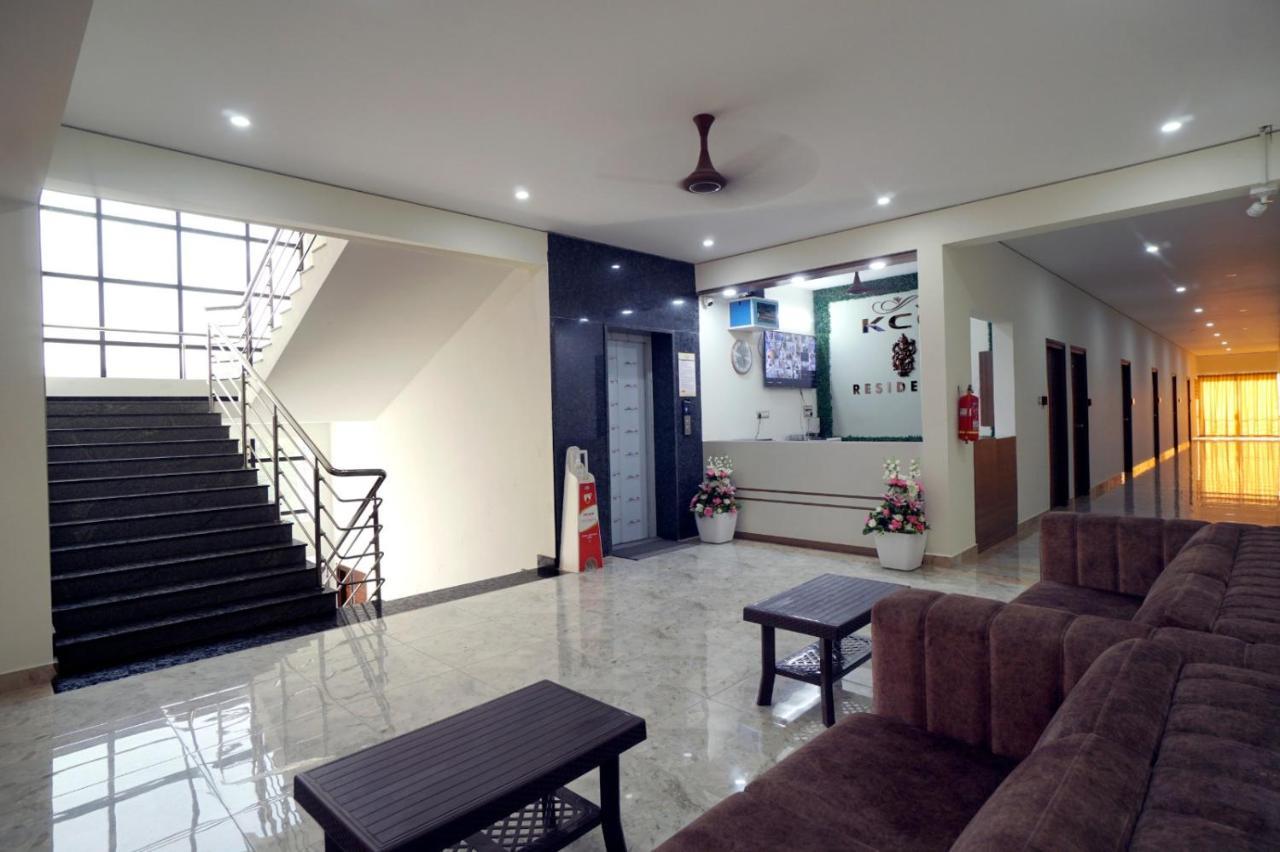 Hotel Kcg Residency à Mysore Extérieur photo